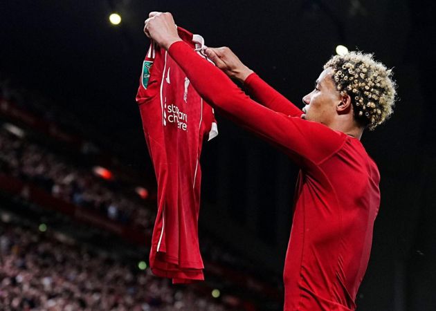 Read more about the article Hugo Ekitike tiết lộ nguyên nhân bất ngờ từ chối MU để chọn Liverpool