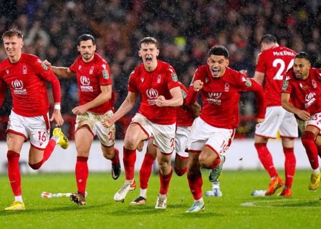 Nottingham Forest Tái Ngộ Thảm Bại, Postecoglou Đứng Trước Thách Thức