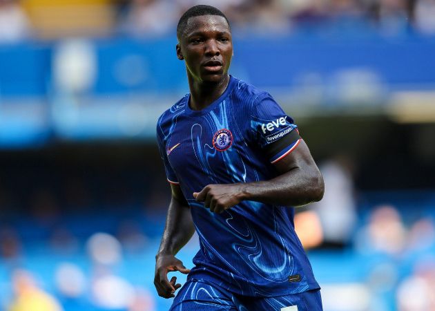Read more about the article Moises Caicedo Nói Gì Khi Bị So Sánh Với Những Biểu Tượng Chelsea