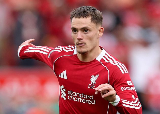 Cửa thoát hiểm và tương lai tại Anfield