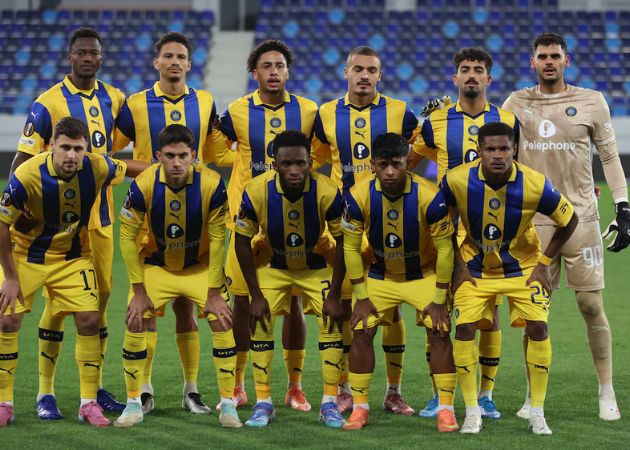 Lý do Maccabi Tel Aviv từ chối vé đến Villa Park