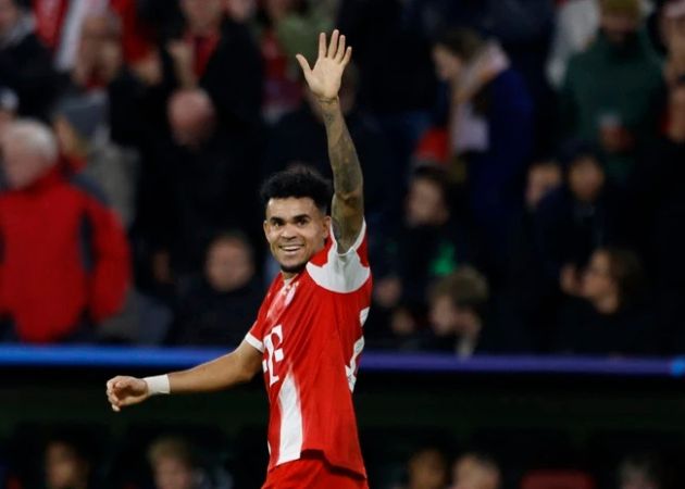 Trận đại chiến Bayern Munich - PSG: Hai mặt cảm xúc của Diaz