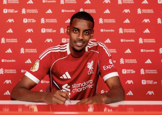 Khó khăn và thách thức của Alexander Isak 
