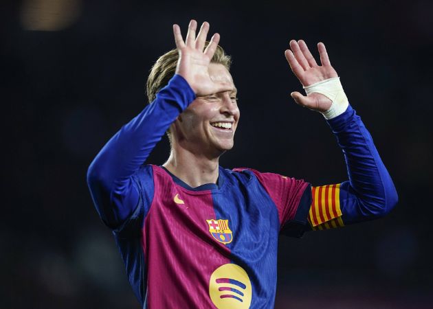 Read more about the article Frenkie de Jong Khẳng Định Không Cần Chuyển Sang EPL Để Phát Triển Sự Nghiệp