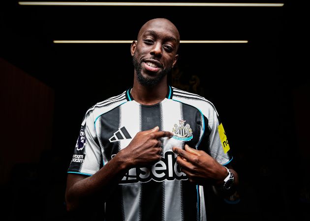 Yoane Wissa quá Trình Đàm Phán Gay Gắt Với Brentford