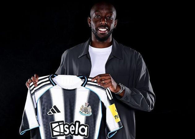 Read more about the article Wissa “Hy Sinh” Tiền Thưởng Tại Brentford Để Đến Với Newcastle United
