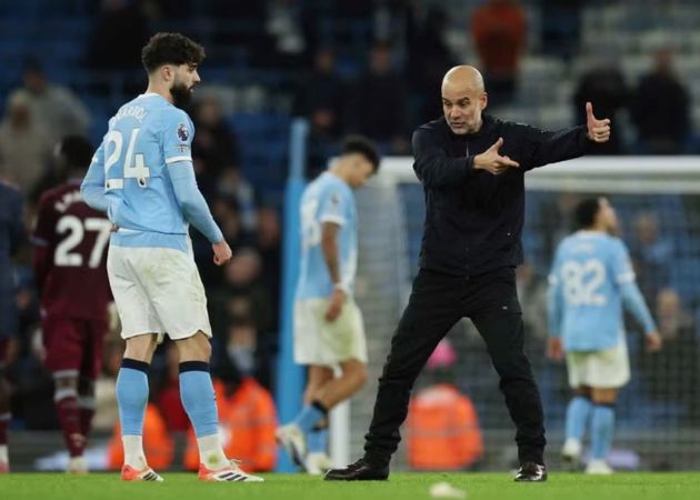 Pep Guardiola không hài lòng dù Man City thắng đậm West Ham