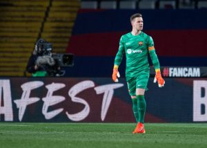 Sóng ngầm tại Camp Nou Ter Stegen đứng trước ngã rẽ lớn trong sự nghiệp?