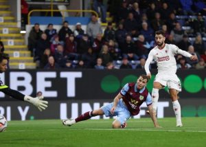 Nhận định bóng đá Burnley vs Man Utd 03:15 – 08.01.2026