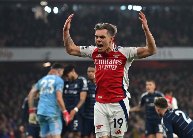 Biểu tượng thầm lặng đưa Arsenal lên đỉnh cao