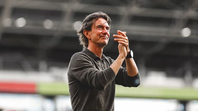 Thomas Frank nói cứng dẫu tương lai bất định tại Tottenham