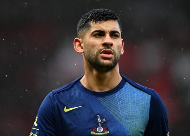 Romero và vòng xoáy thẻ đỏ khiến Tottenham khốn đốn