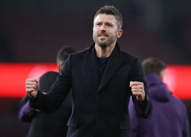 Michael Carrick đi vào lịch sử Man United với khởi đầu không tưởng