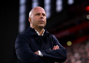 Arne Slot sốc vì màn trình diễn của Liverpool
