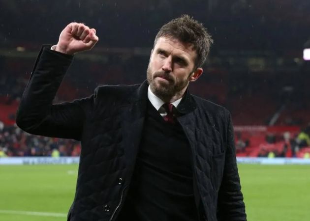 Michael Carrick bất ngờ chia sẻ về CĐV Man United 28 tháng chưa cắt tóc