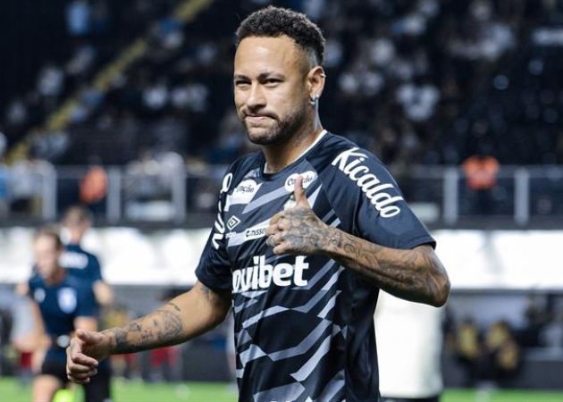 Santos Bệ phóng cho sự trở lại của Neymar