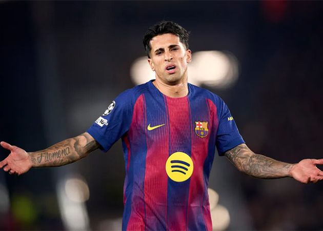 Barcelona quyết tâm giữ Cancelo trong bối cảnh đầy thách thức