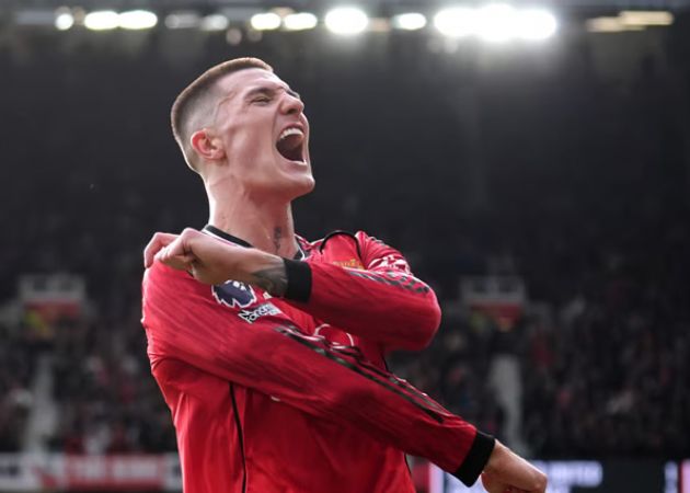 Tiết lộ bất ngờ vụ Chelsea theo đuổi Benjamin Sesko