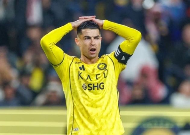 Ronaldo bất ngờ gặp chấn thương nghiêm trọng tại Saudi Pro League