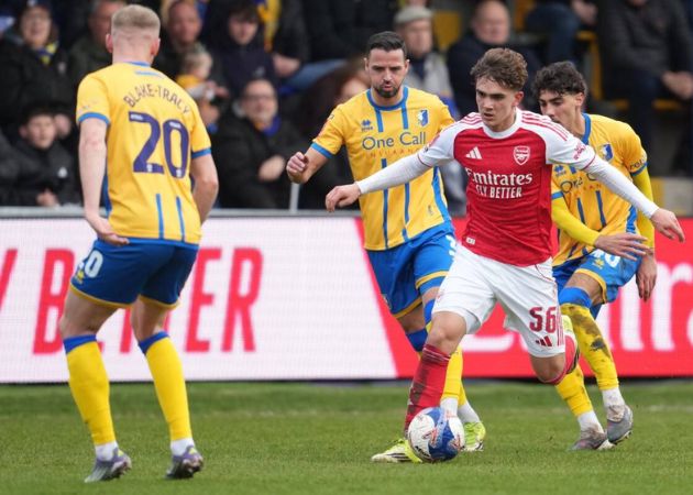 Max Dowman đi vào lịch sử Premier League sau màn tỏa sáng rực rỡ