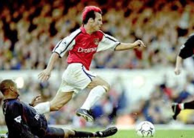Freddie Ljungberg cảnh báo Arsenal