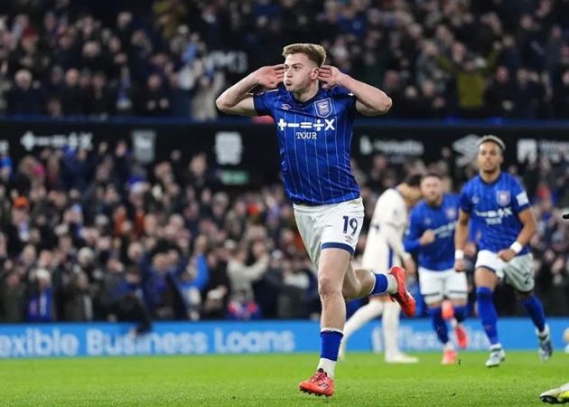Read more about the article Tương lai của Liam Delap lung lay chỉ sau một mùa khoác áo Chelsea FC