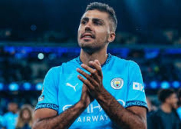 Read more about the article Man City Giữ Rodri hay chấp nhận một cuộc cách mạng?