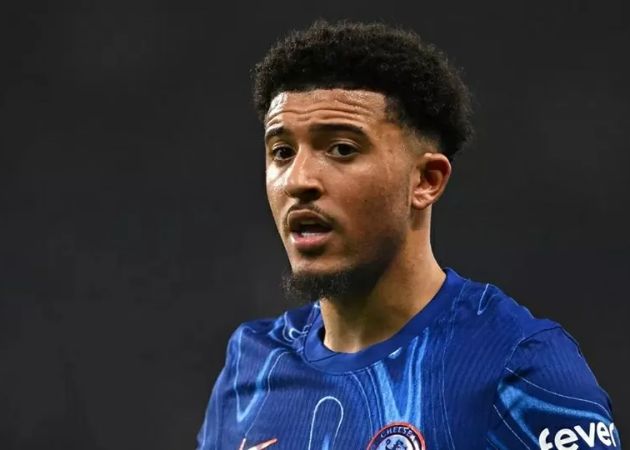 Vì sao Jadon Sancho thất bại tại Old Trafford?