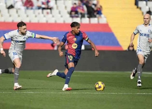 Read more about the article Lamine Yamal gửi thông điệp khiến Barca bùng nổ quyết tâm