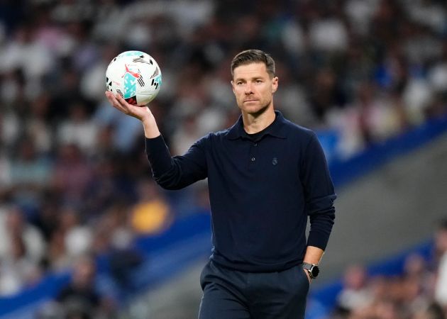 Read more about the article Chelsea nhắm Xabi Alonso canh bạc tham vọng mở ra kỷ nguyên mới