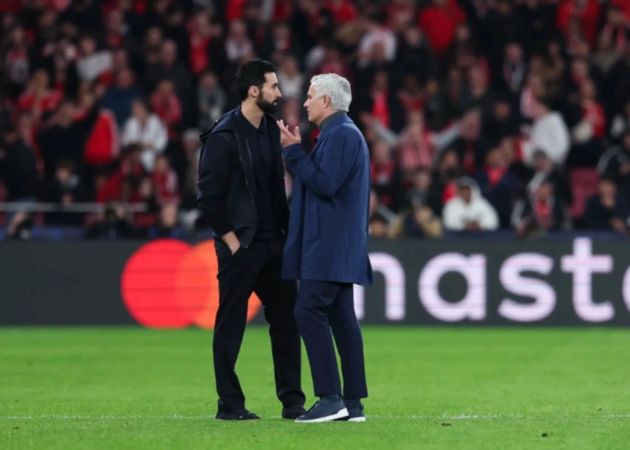 Real Madrid chìm trong áp lực sau mùa giải thất bại