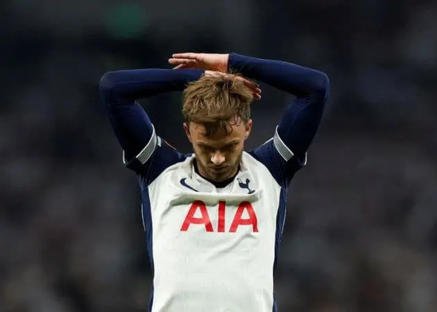 Read more about the article James Maddison trở lại đầy cảm xúc, Tottenham đón “bộ não sáng tạo”