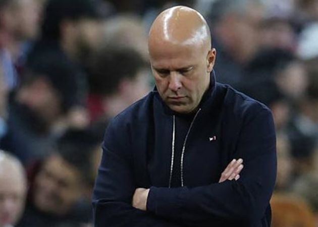 Arne Slot thừa nhận Liverpool đã sụp đổ sau bước ngoặt trận đấu