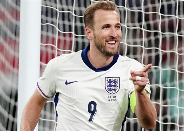 Harry Kane chính thức san bằng cột mốc huyền thoại của Billy Wright