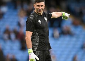 Emiliano Martinez Tuyên Bố Đanh Thép