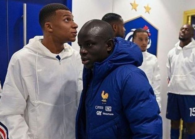 Hành động của Kante và Mbappe khiến dư luận dậy sóng