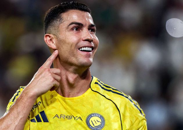 Read more about the article Ronaldo Khiến Cả Thế Giới Kinh Ngạc