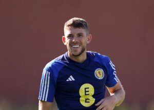 Ryan Christie Thổi Bùng Giấc Mơ World Cup