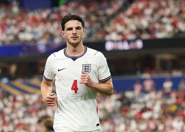 Declan Rice trở thành tâm điểm sau trận hòa đáng quên của tuyển Anh