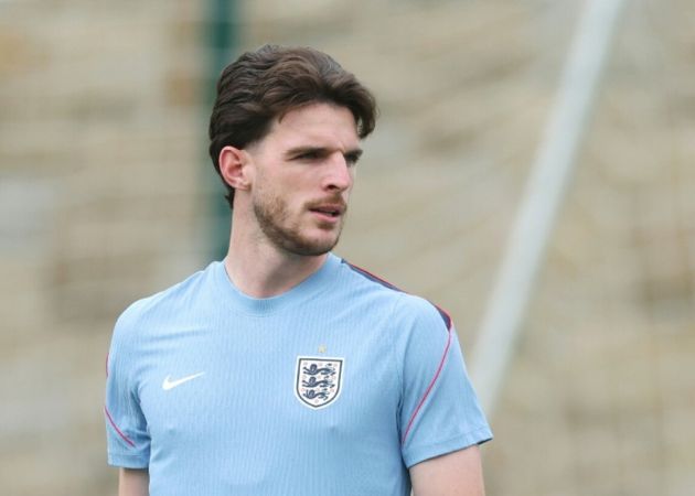 Read more about the article Cú sốc mang tên Declan Rice Tuyển Anh thấp thỏm