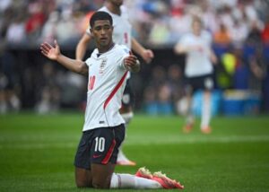 Bellingham Thoát Thẻ Đỏ Gây Bão World Cup 2026