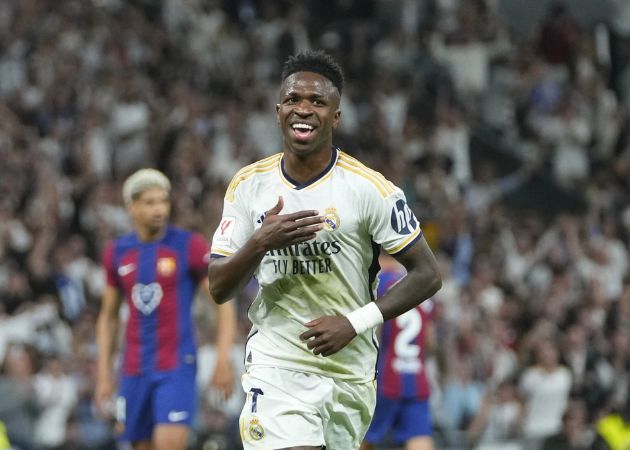 Arsenal lên kế hoạch chiêu mộ Vinicius Junior 