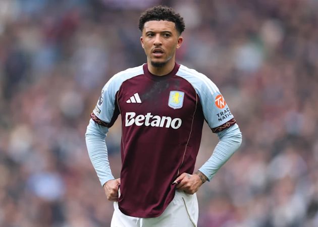 Jadon Sancho và mùa hè đầy bế tắc sau khi rời Manchester United