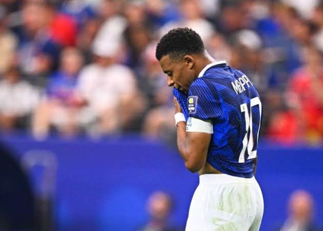 Mbappe lên tiếng sau cú ngã trước Tây Ban Nha