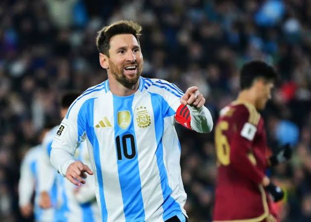 Read more about the article Messi nghẹn lòng sau giấc mơ dang dở, hé lộ cảm xúc thật sau trận chung kết