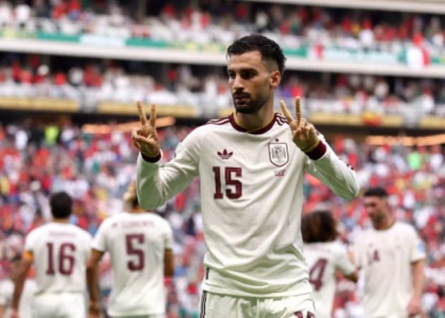 Alex Baena lập cột mốc lịch sử sau chức vô địch World Cup của Tây Ban Nha