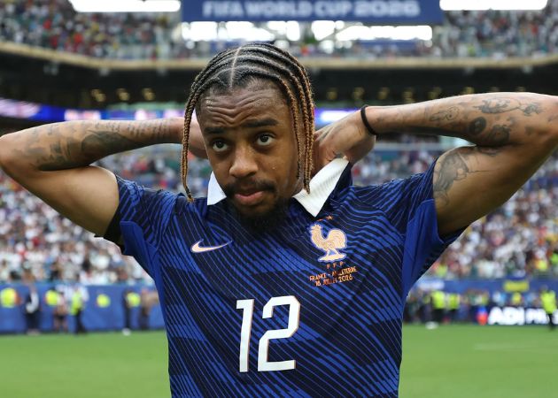PSG hét giá Bradley Barcola 140 triệu bảng