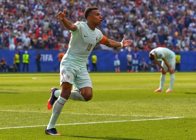 Vì sao Mbappe vẫn chưa thể xem mình là ứng viên số một?