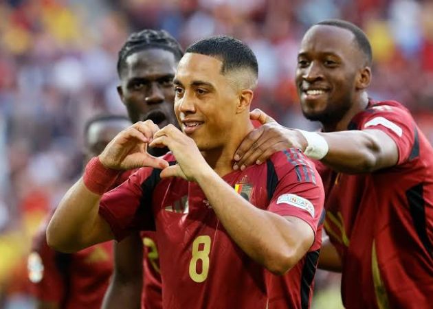Read more about the article Tielemans tiết lộ điều khiến MU gục ngã trước Man City