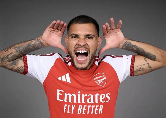 Bruno Guimaraes chưa có vị trí chắc chắn tại Arsenal
